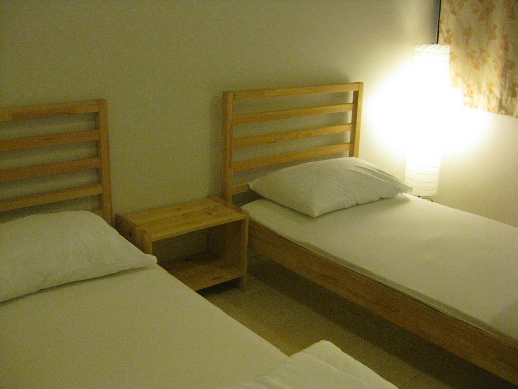 Хостел Rest 3 Бангкок Экстерьер фото